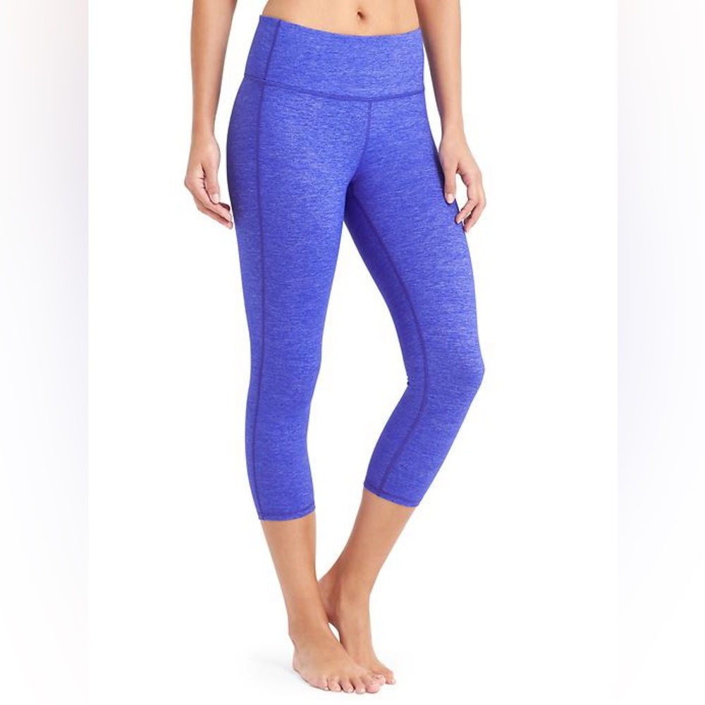 Athleta Ruched Purple Capri Leggings